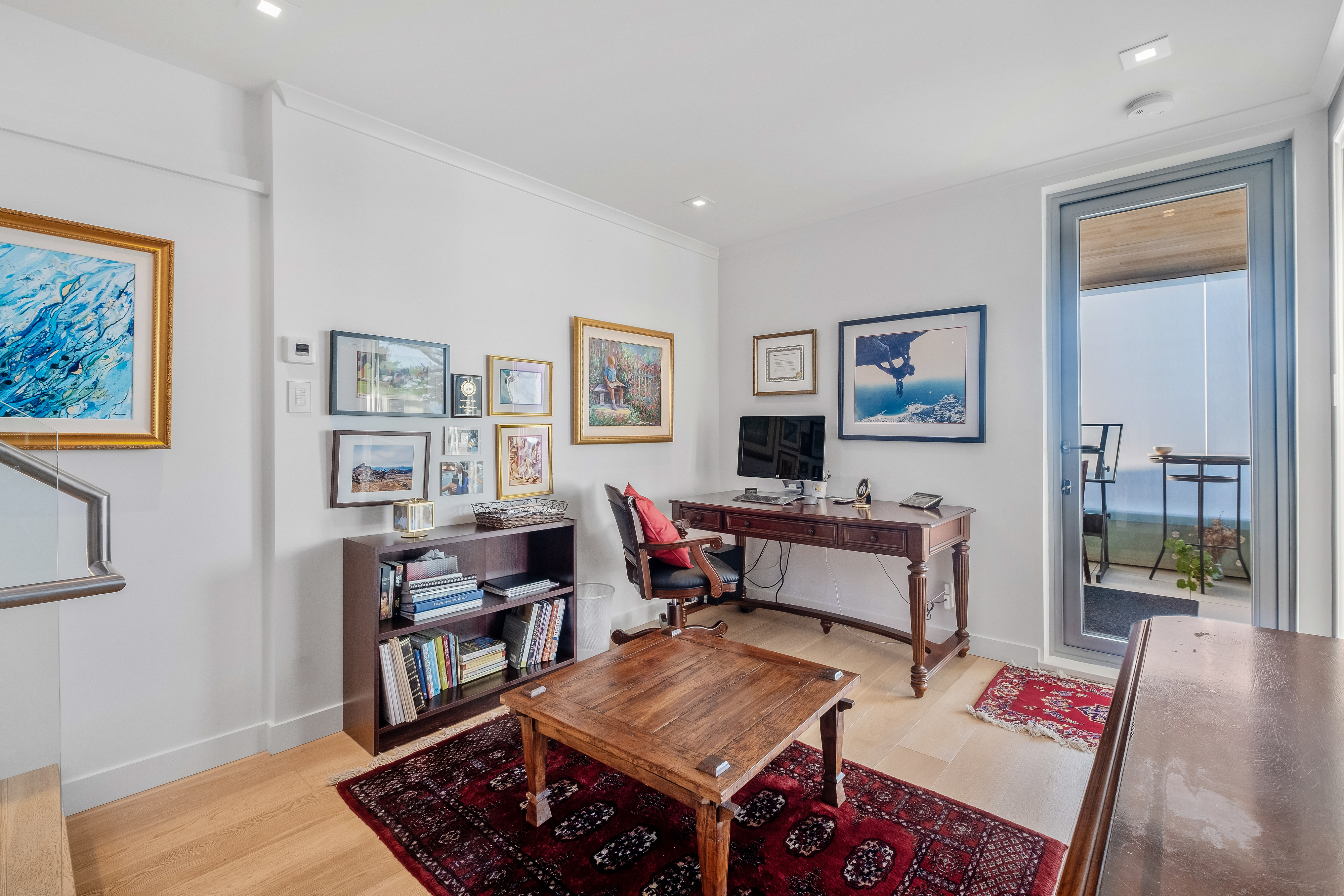 15046 Buena Vista Avenue